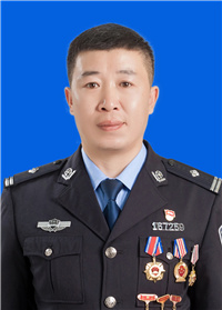 李庆峰.jpg